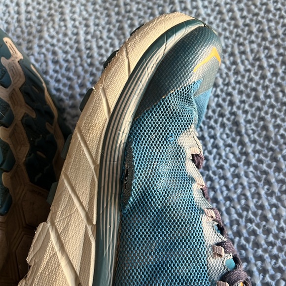 Hoka bundle - Picture 4 of 12